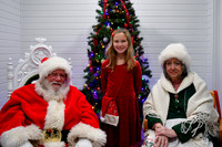 2025 CLW Santa Photos Mackenzie 01
