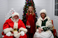 2025 CLW Santa Photos Mackenzie 03