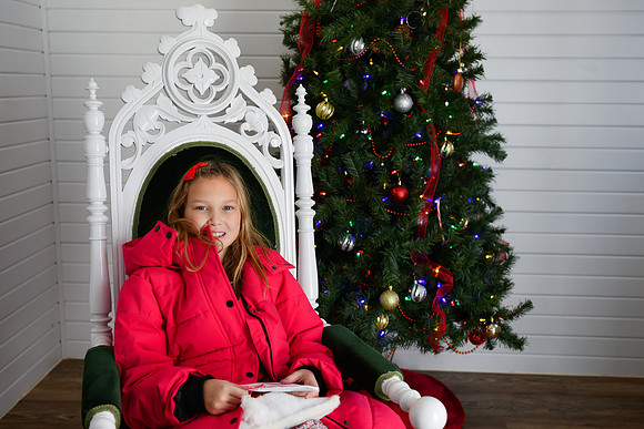 2025 CLW Santa Photos Mackenzie 12