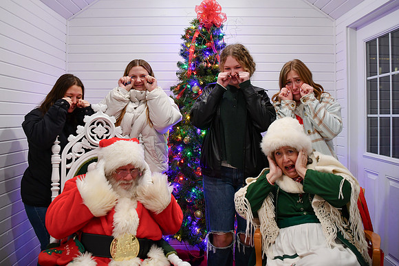 2025 CLW Santa Photos [Saturday] 103