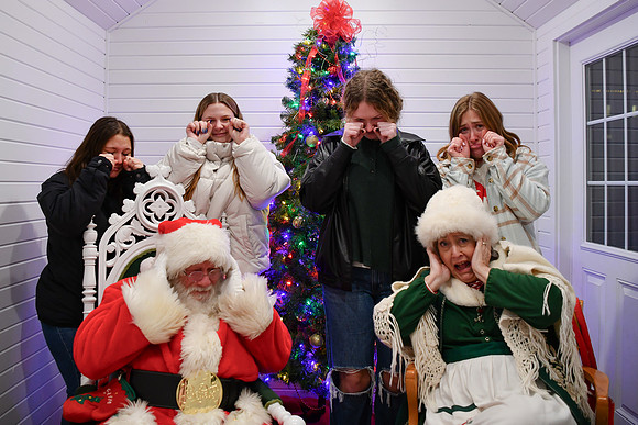 2025 CLW Santa Photos [Saturday] 102