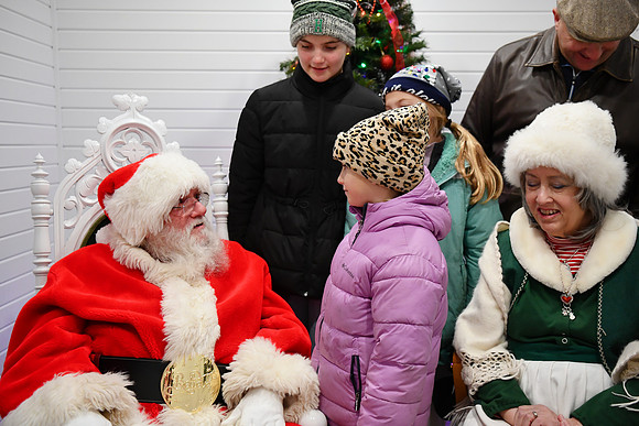 2025 CLW Santa Photos [Sublett] 10