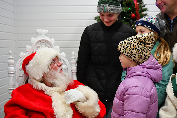 2025 CLW Santa Photos [Sublett] 28