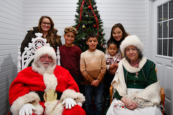 2025 CLW Santa Photos [Saturday] Marah 02