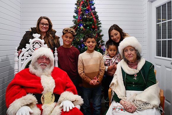 2025 CLW Santa Photos [Saturday] Marah 01