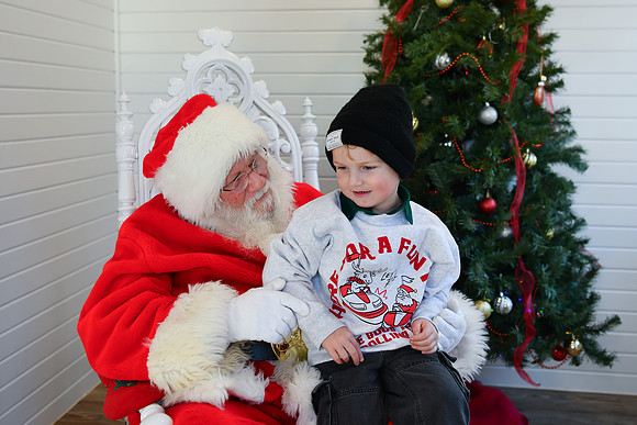 2025 CLW Santa Photos [Kyren] 06