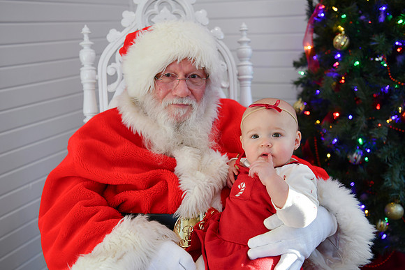 Santa Photos [Moore] 04