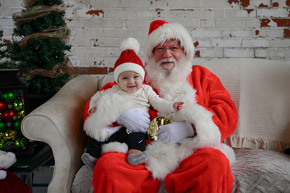 Graham meets Santa 014