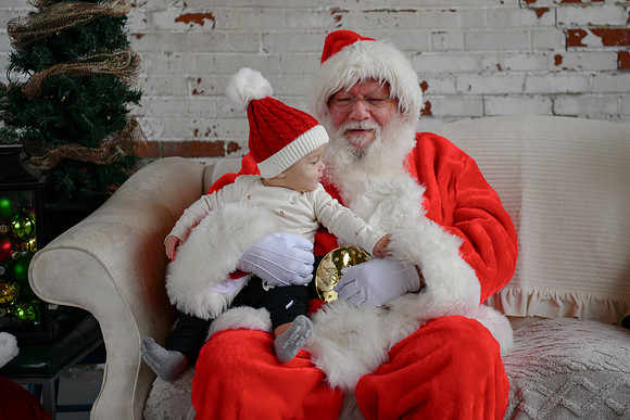 Graham meets Santa 019