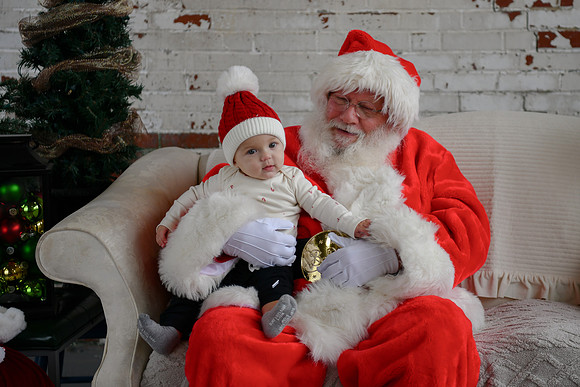 Graham meets Santa 023