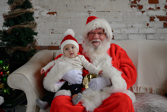 Graham meets Santa 025