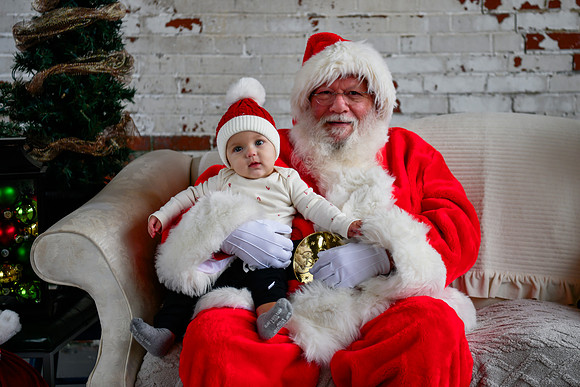 Graham meets Santa 028