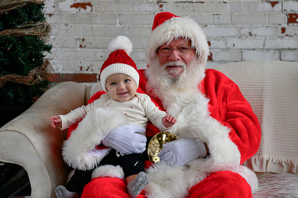 Graham meets Santa 037