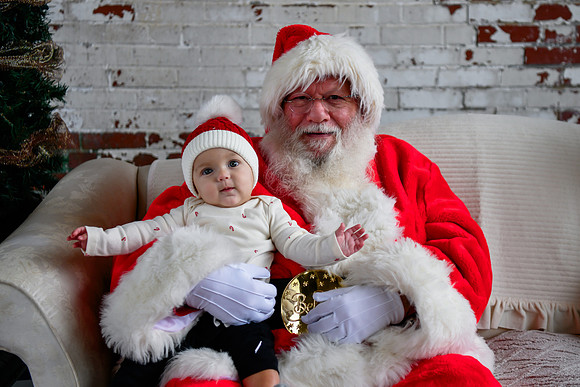 Graham meets Santa 051