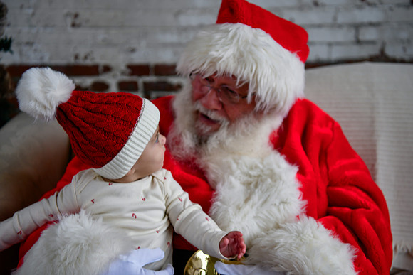 Graham meets Santa 053