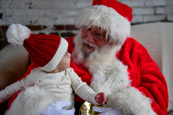 Graham meets Santa 054