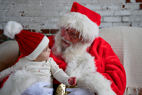 Graham meets Santa 058
