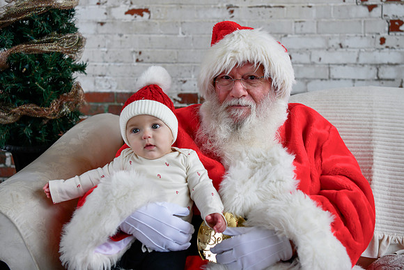 Graham meets Santa 082