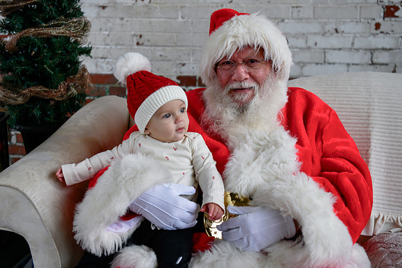 Graham meets Santa 084