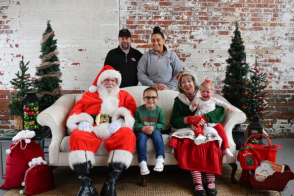 2025 Pawloski Santa 06