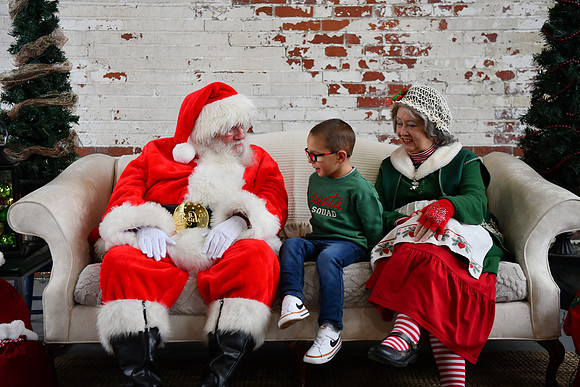 2025 Pawloski Santa 08