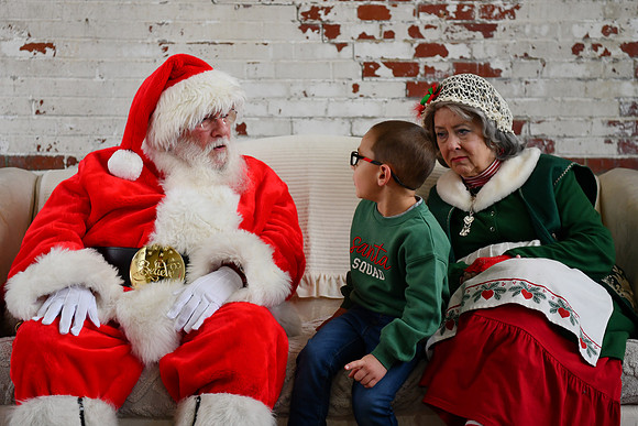 2025 Pawloski Santa 10
