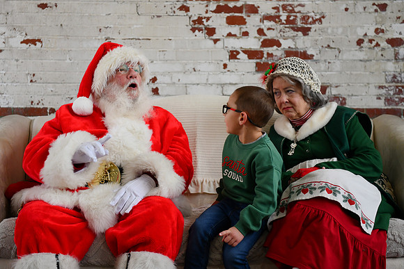 2025 Pawloski Santa 12