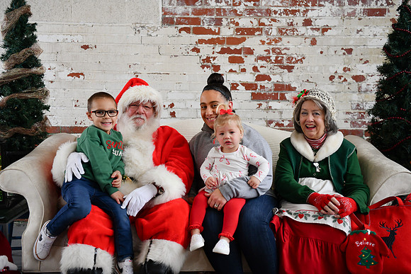 2025 Pawloski Santa 13