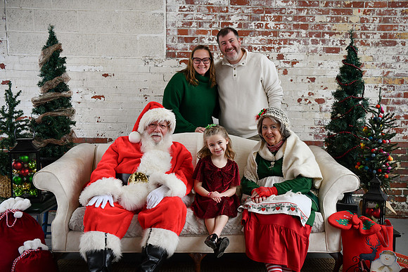 2025 Tracey Santa 11