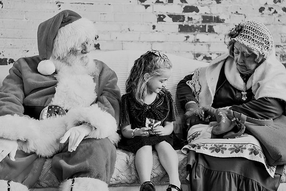 2025 Tracey Santa 29