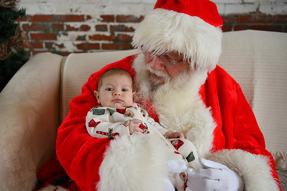 2025 Danielle Family Santa 13