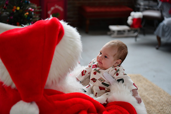 2025 Danielle Family Santa 50