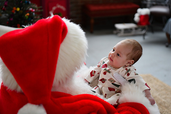 2025 Danielle Family Santa 53