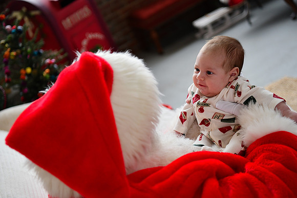 2025 Danielle Family Santa 55