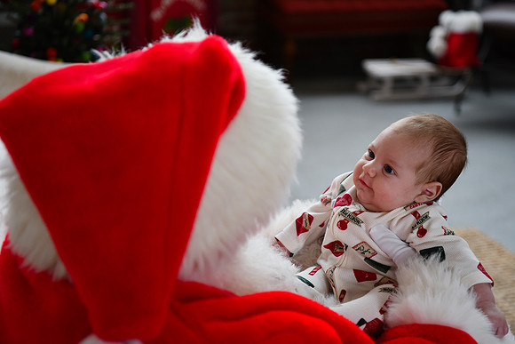 2025 Danielle Family Santa 60