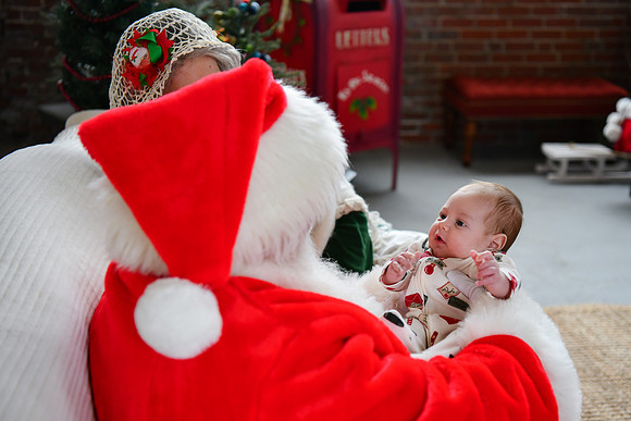 2025 Danielle Family Santa 69