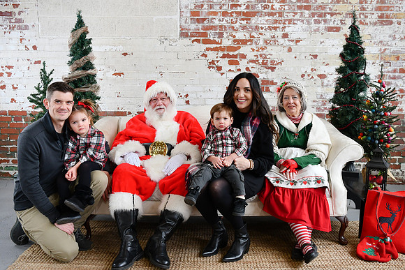 2025 McCuan Santa 02