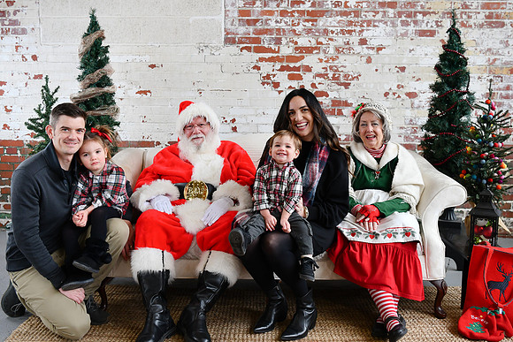 2025 McCuan Santa 09