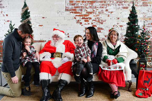 2025 McCuan Santa 30