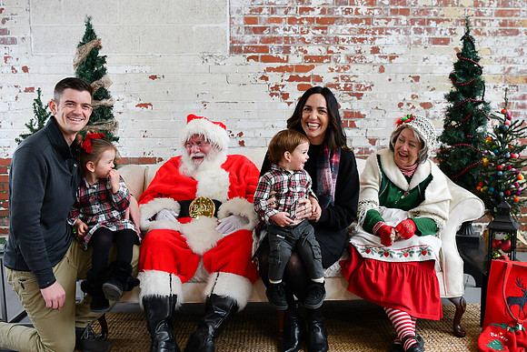 2025 McCuan Santa 38