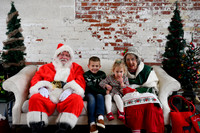 2025 Hutchinson Santa 12