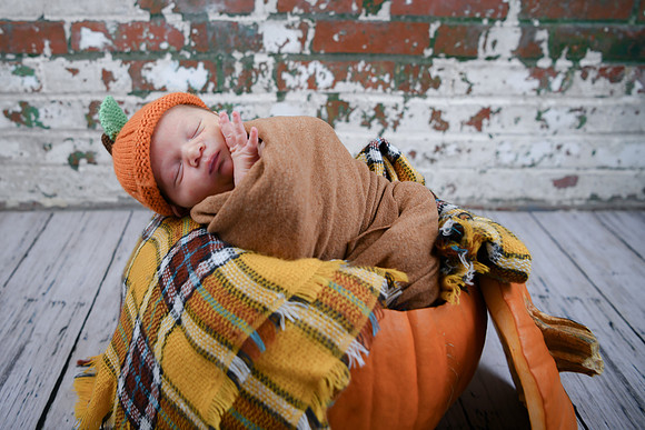 Carter [Newborn] 091