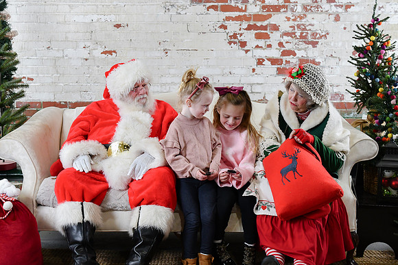 2025 Santa Schubert 34