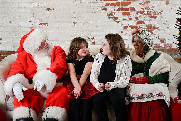 2025 Santa Knotts 12
