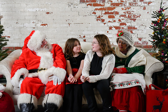 2025 Santa Knotts 16