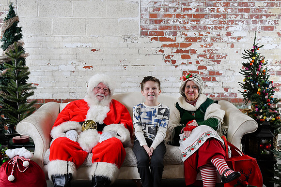 2025 Santa Kyler 07