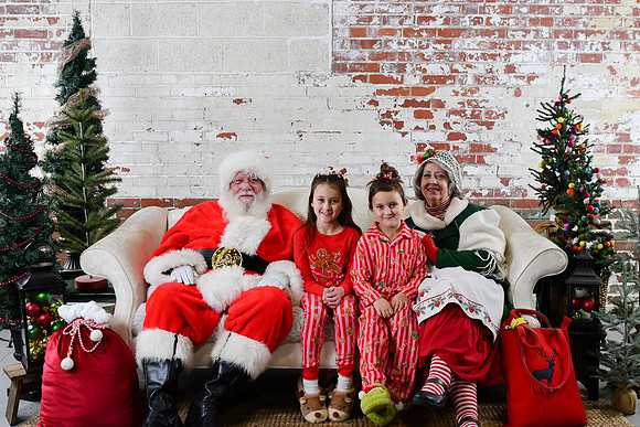 2025 Burns Santa 02