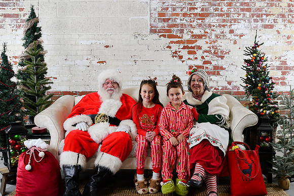 2025 Burns Santa 01