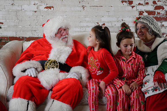 2025 Burns Santa 09