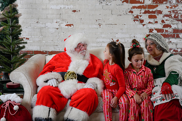 2025 Burns Santa 08